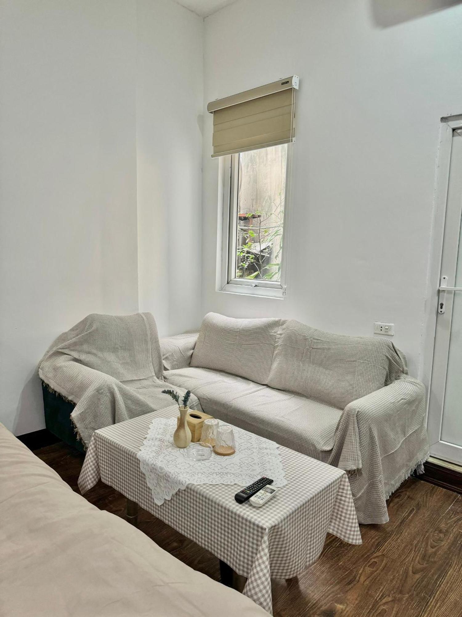 Bom House - Zxz Appartement Hanoi Buitenkant foto