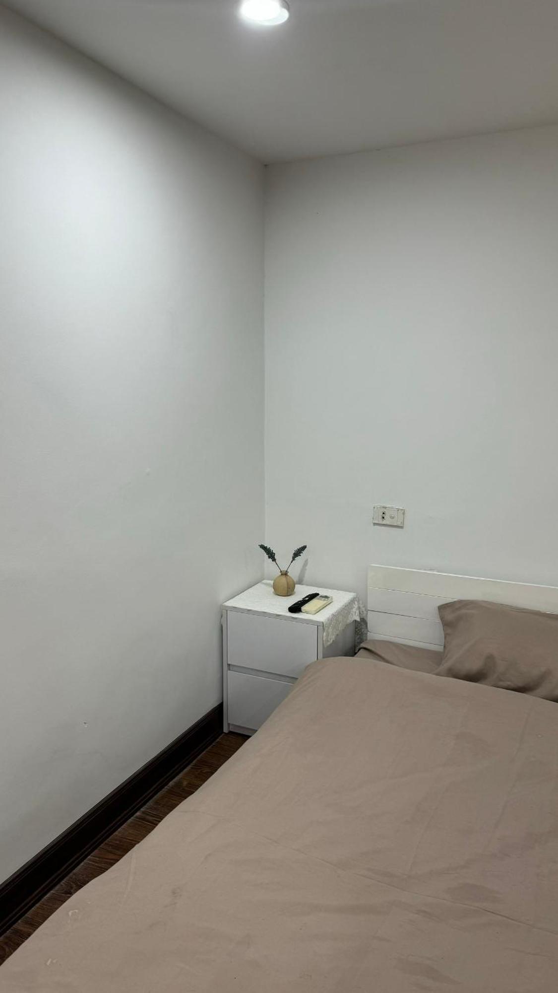 Bom House - Zxz Appartement Hanoi Buitenkant foto